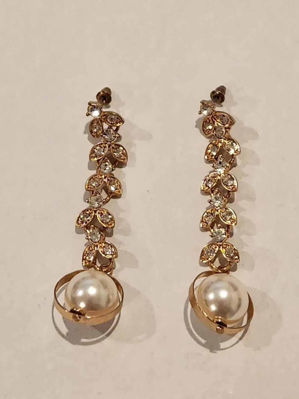 Vintage - Pearl & Rhinestone Drop Earrings